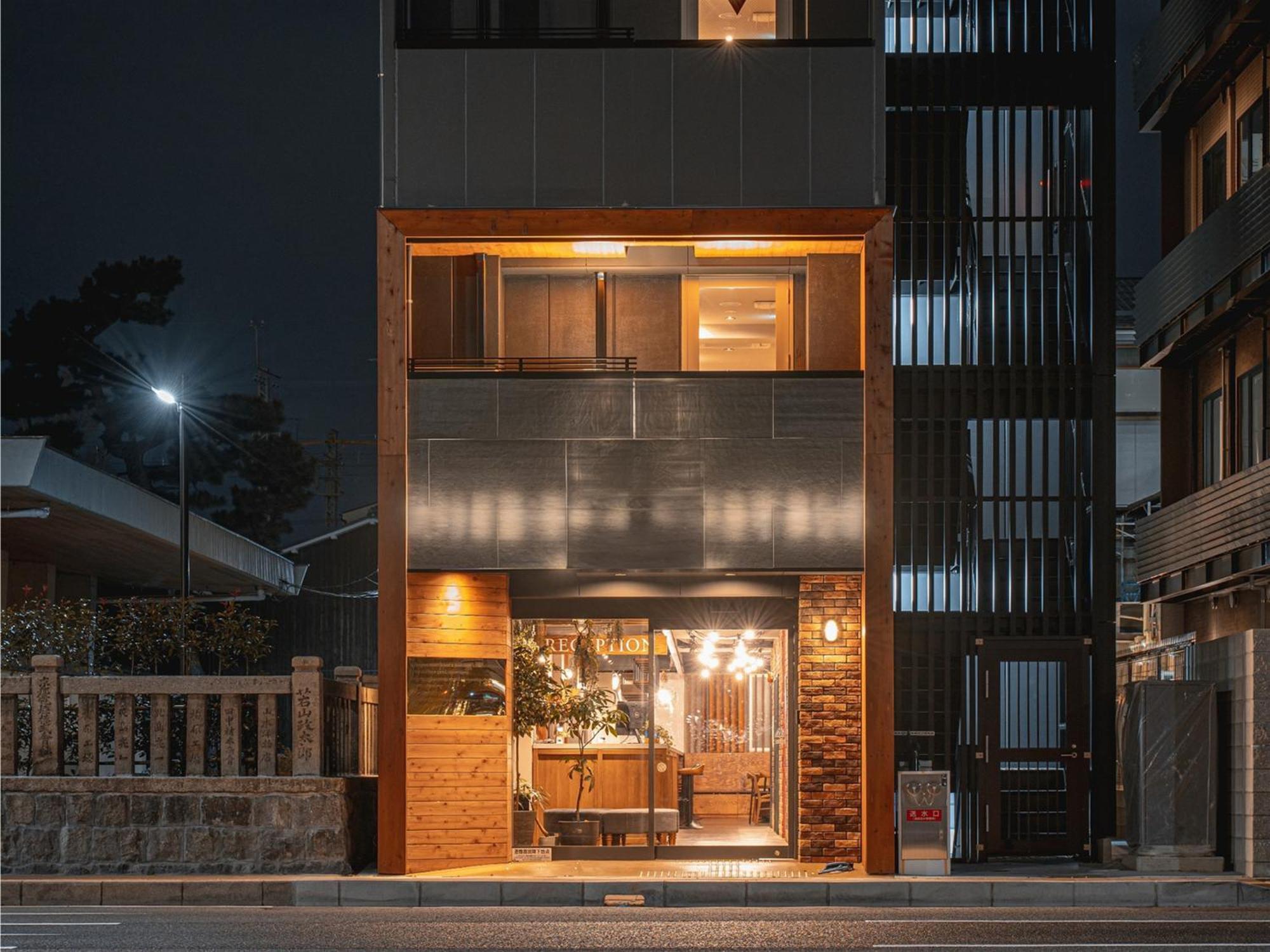 Livemax Hostels Kyoto Ekimae — Photos 1